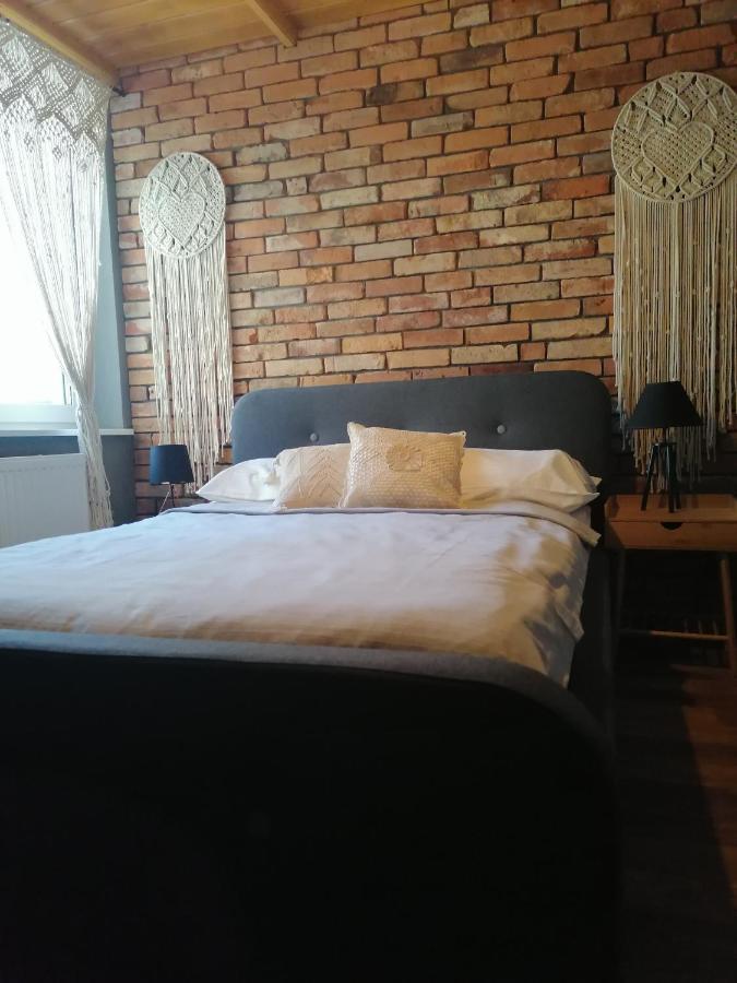 Apartamento Apartament Jelen Złotów Exterior foto